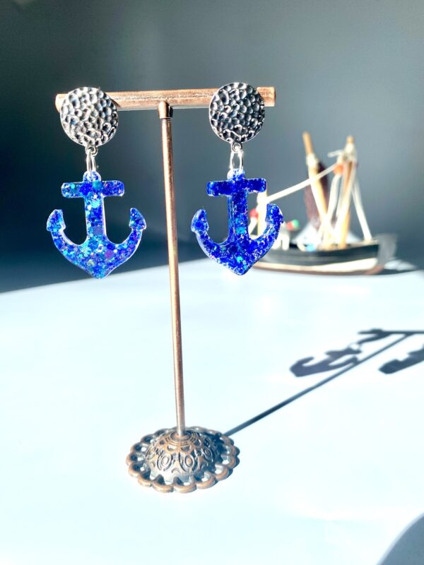 Boucles d’oreilles ancres bleu – Image 3